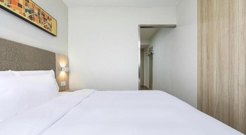 Hanting Hotel Shanghai Songjiang Exterior photo